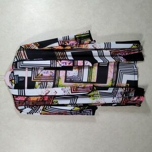 10566 Frank Lyman black and floral sheer ruana open front jacket 12